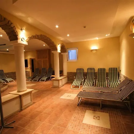 Garda Apartman3 Héviz