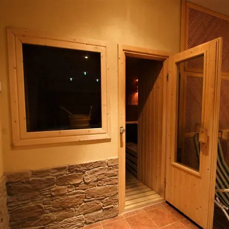 Garda Apartman3 * Héviz